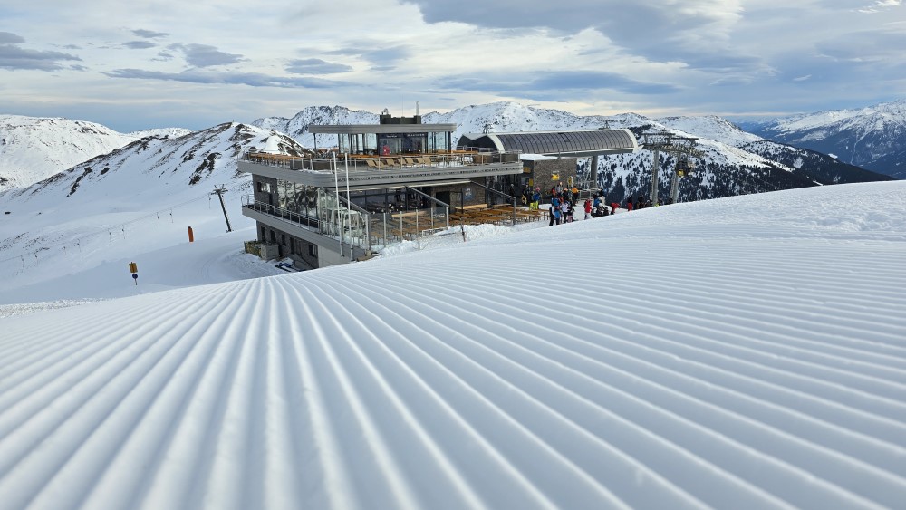 Gipfelrestaurant bij bergstation Königsleiten.